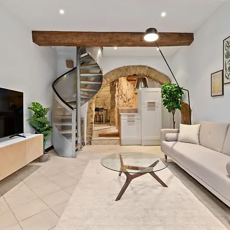 Cozy With Smart Tv, Elevator & Equipped Kitchen Apartment Luxembourg