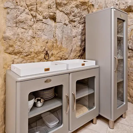 Charming Grund Retreat Near Neumünster Abbey Apartment