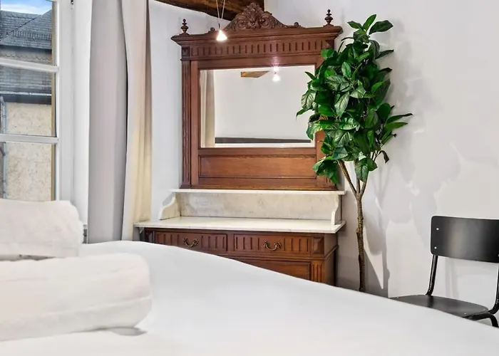 Charming Grund Retreat Near Neumuenster Abbey Daire *