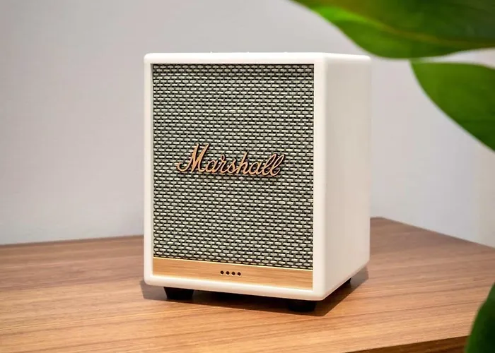 Charming Grund Retreat Near Neumünster Abbey Apartment *