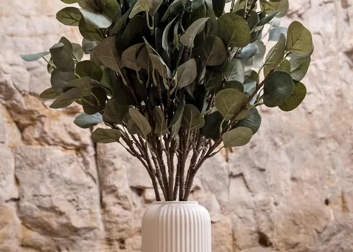 Apartment Charming Grund Retreat Near Neumünster Abbey *