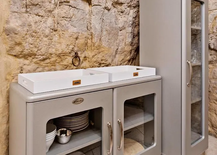 Charming Grund Retreat Near Neumünster Abbey Apartment